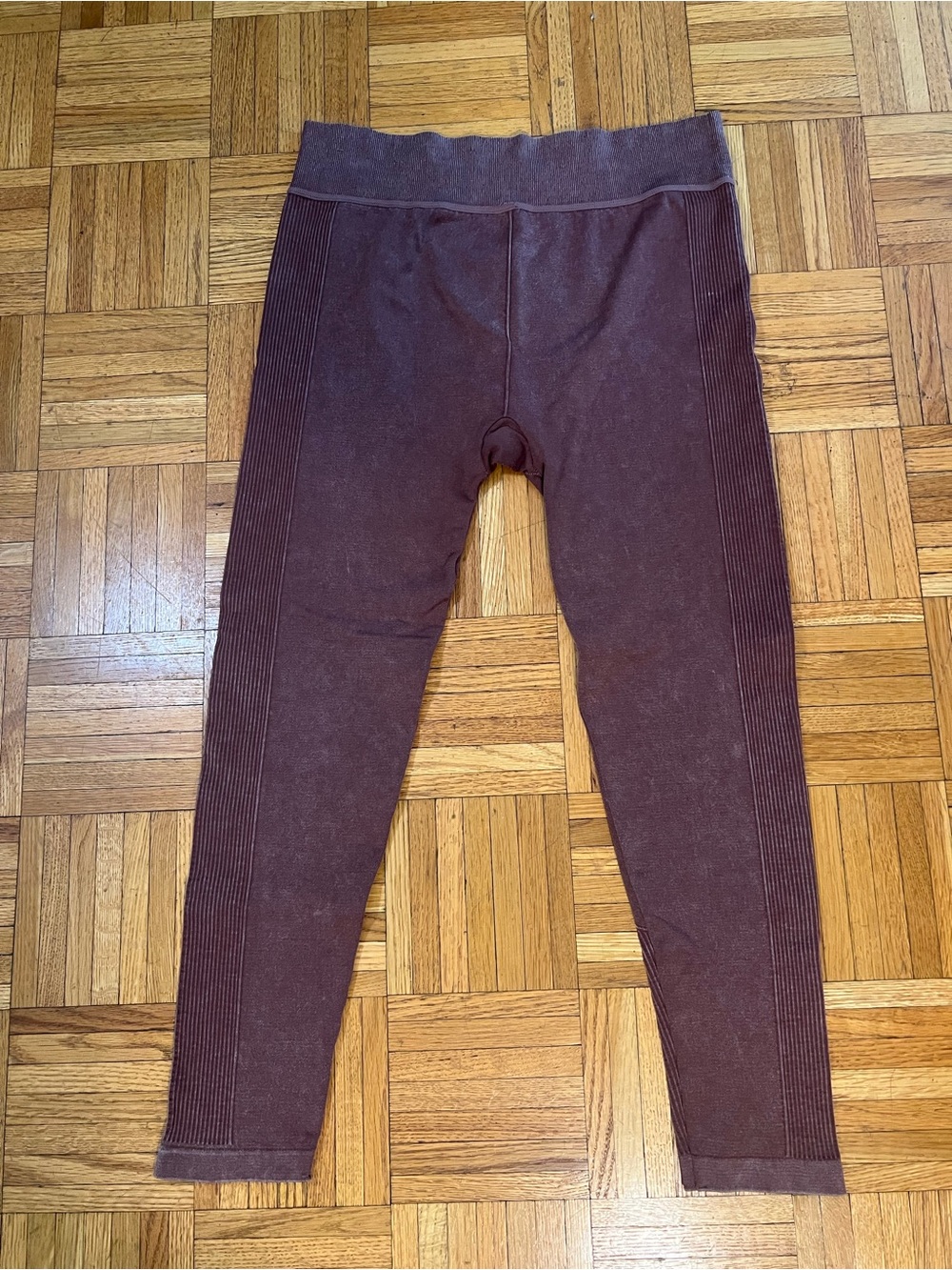 Aeropostale Girls' Ribbed Seamless Leggings - Burgundy Plum